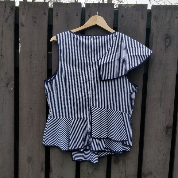 NWT Asymmetrical Parker Sleeveless Top - Picture 2 of 7